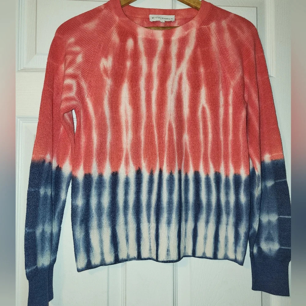 White + Warren Tie Dye Midweight Sweater Size Small Red White Blue Crew‎